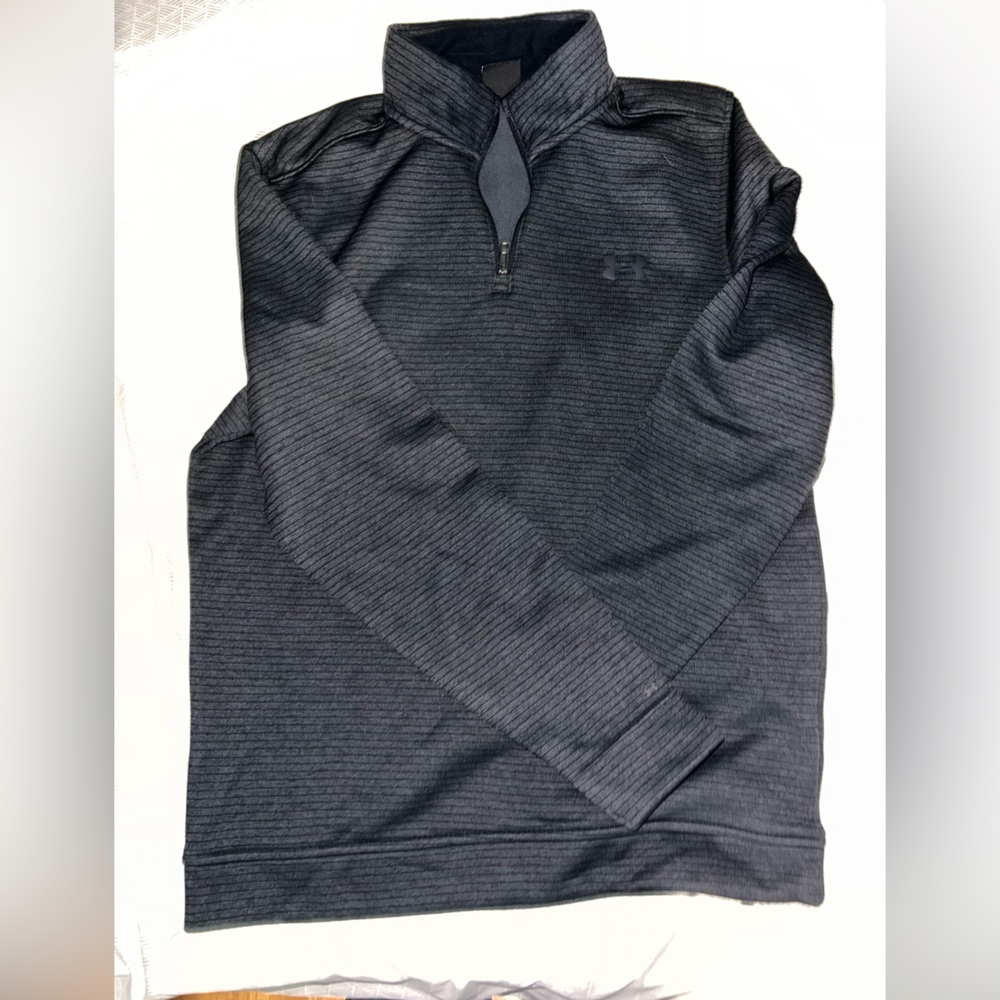 Under armour hold 1/4 zip pullover